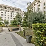 Apartment Standing A En Centre *