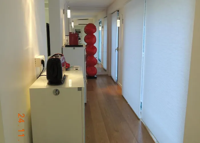 Standing A En Centre * Тулуза