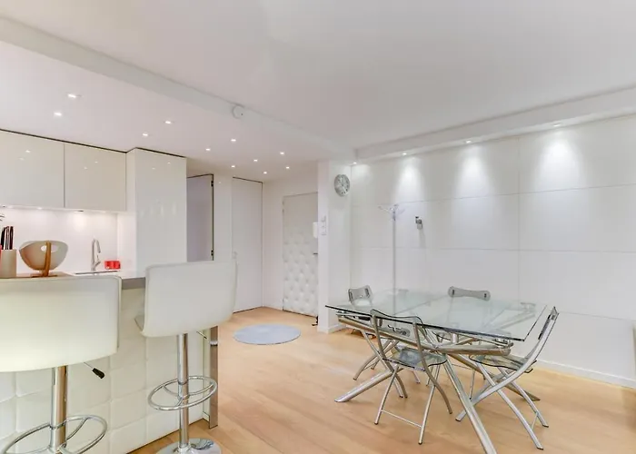 Standing A En Centre Apartamento *