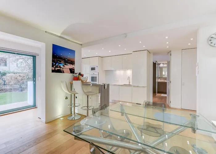 Appartement Standing A En Centre